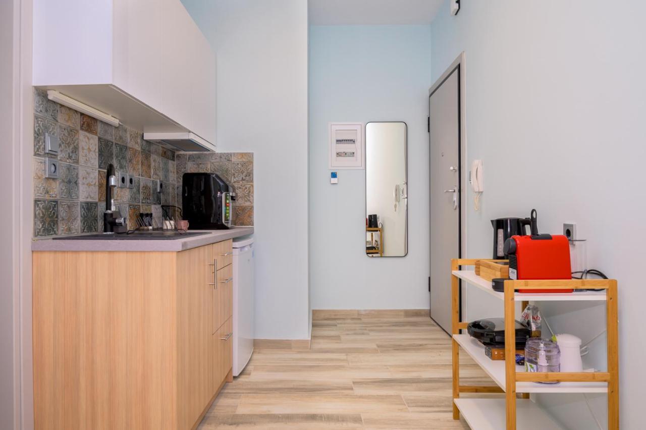 Zoe'S City Apartment أليكسانثيربوليس المظهر الخارجي الصورة