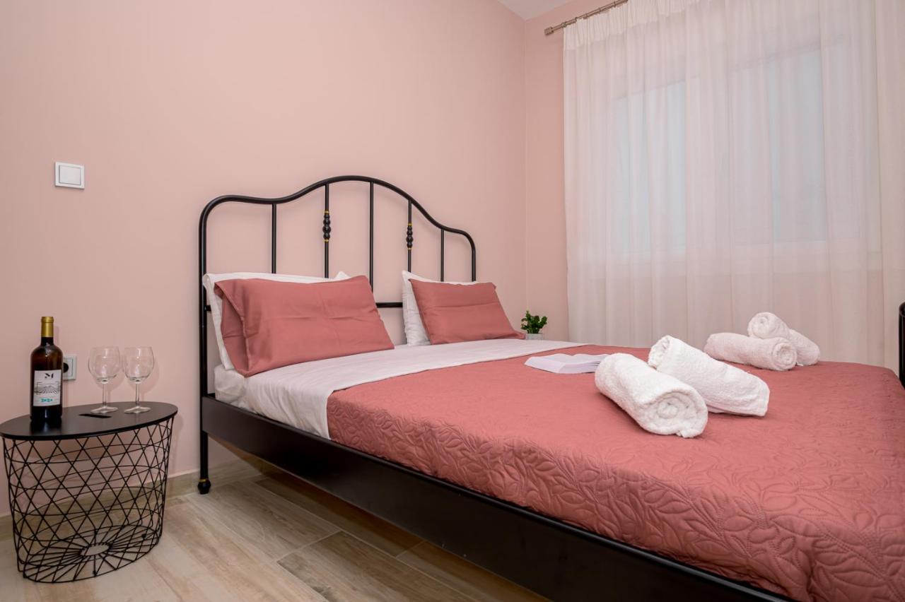 Zoe'S City Apartment أليكسانثيربوليس المظهر الخارجي الصورة