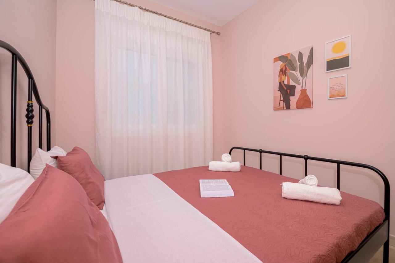 Zoe'S City Apartment أليكسانثيربوليس المظهر الخارجي الصورة
